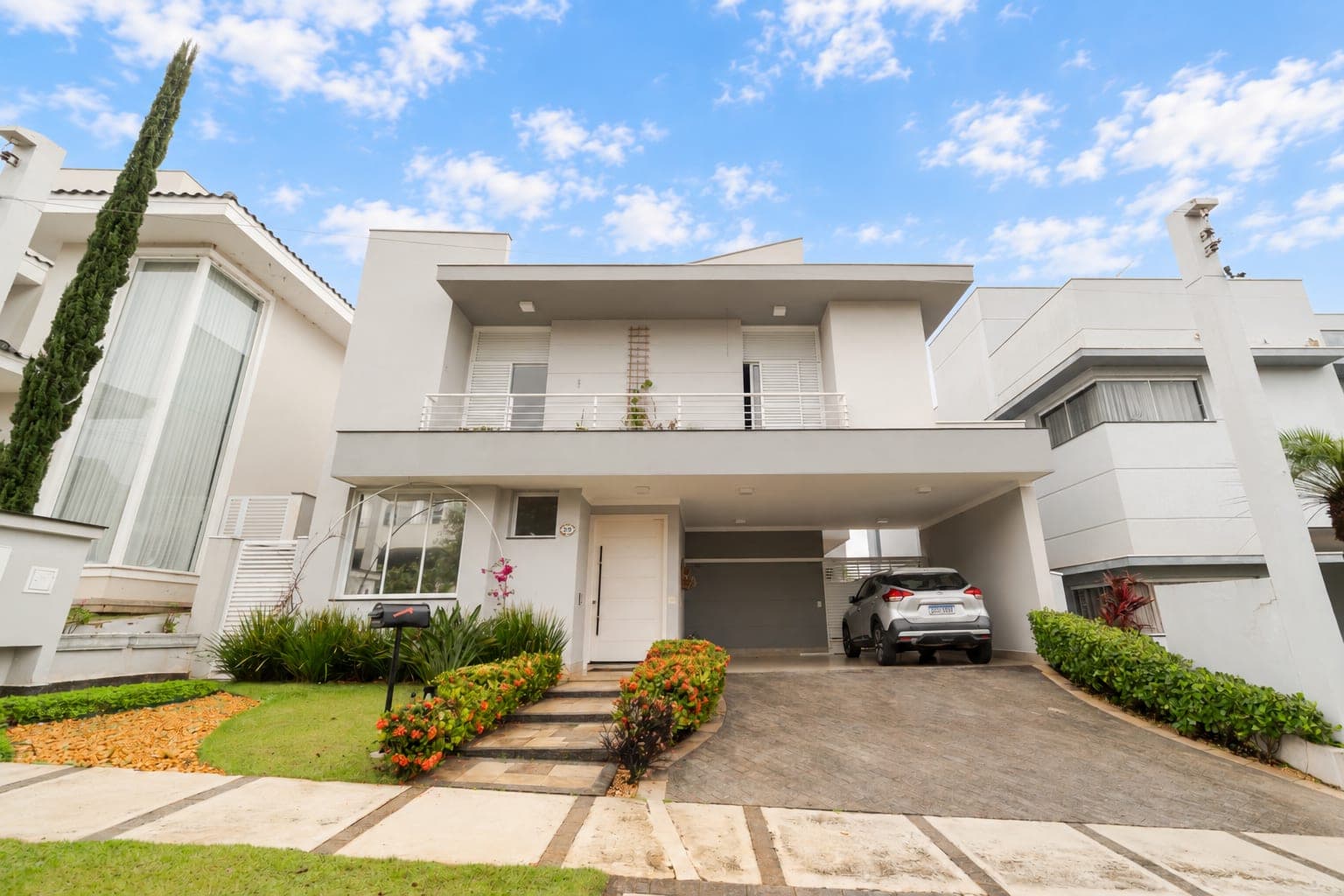 Colinas do Sol — Casa em condomínio em Jardim Colinas do Sol